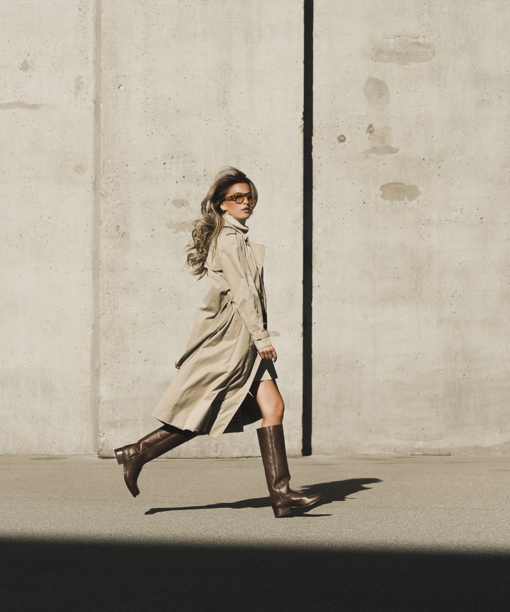 Achilla boots, dark brown leather