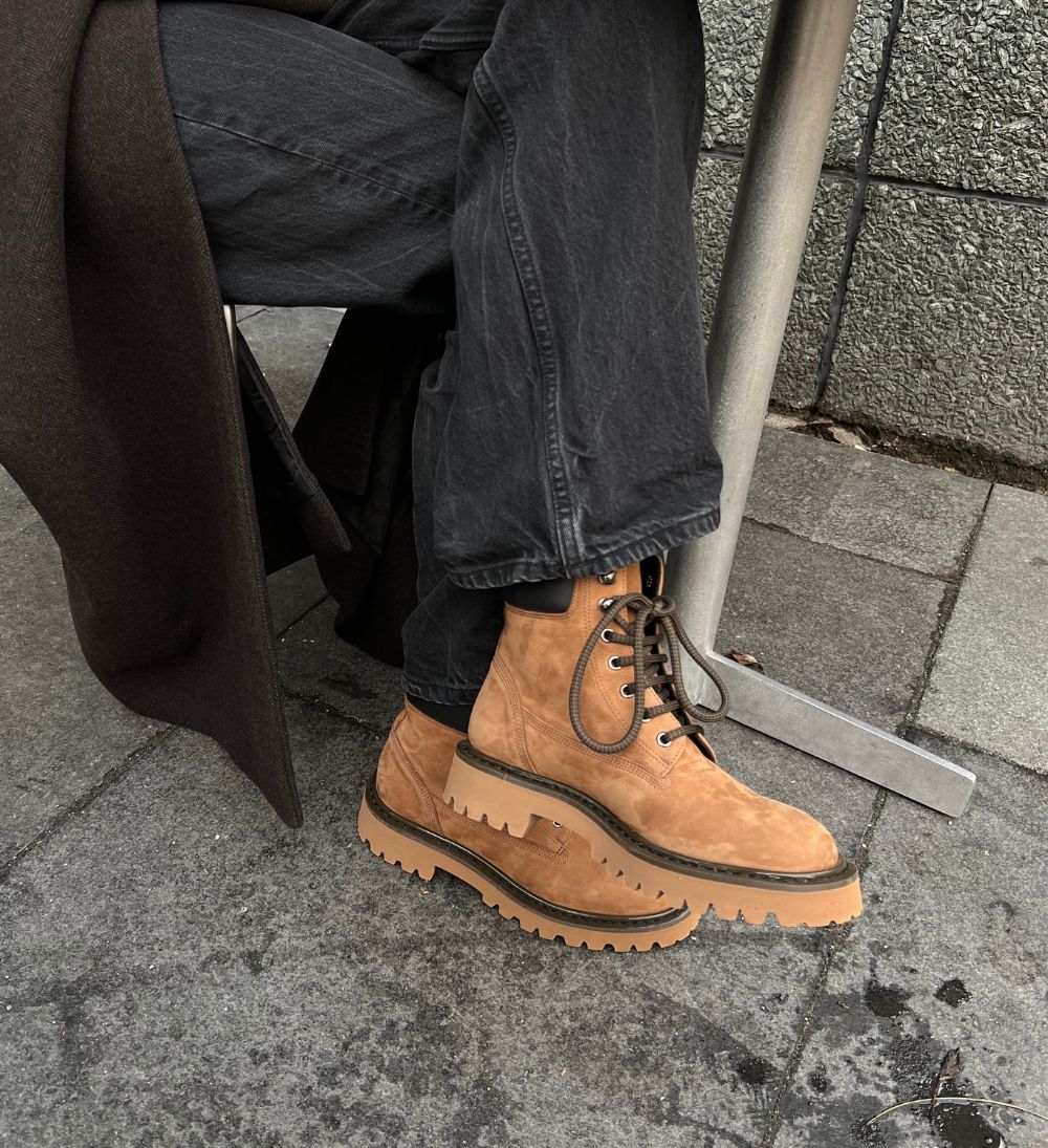 Nordhaven boots, brown nubuck
