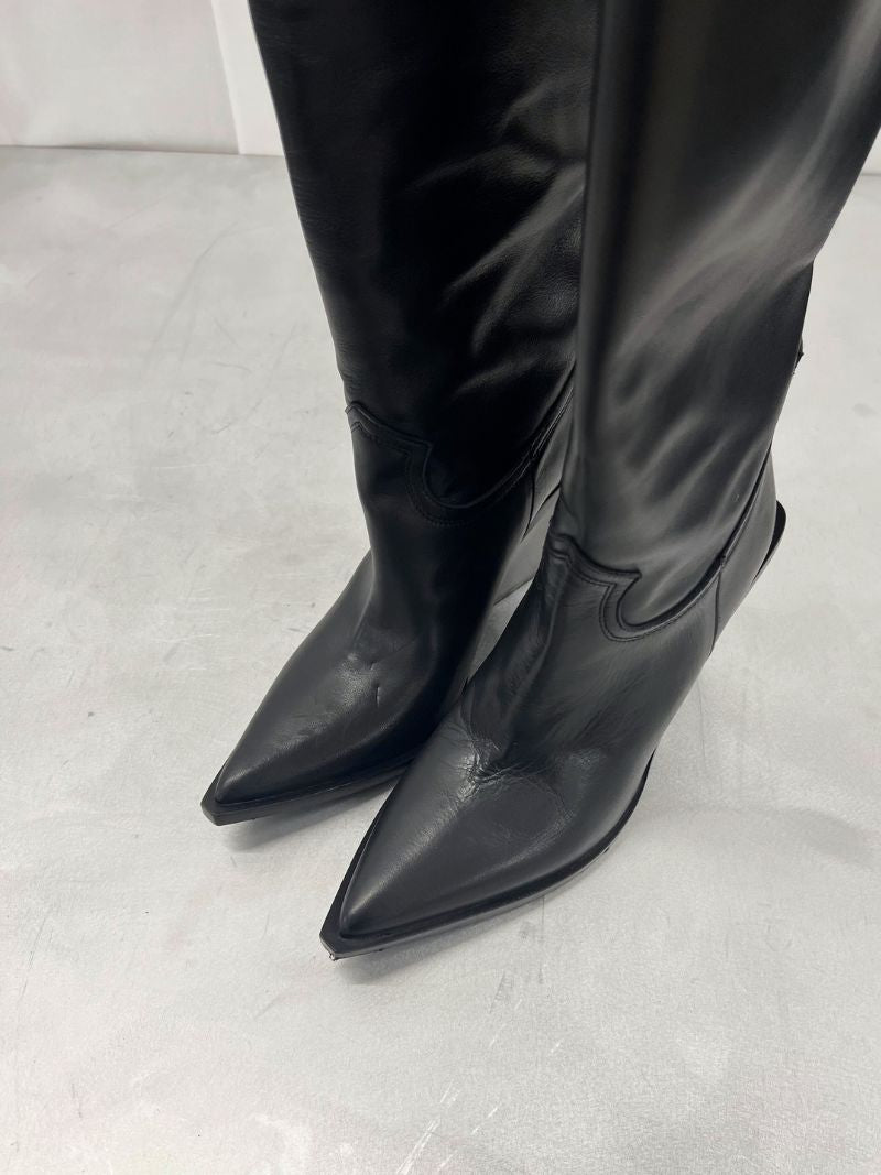 Knee-high boots with pointed toe and western-inspired details, size 40