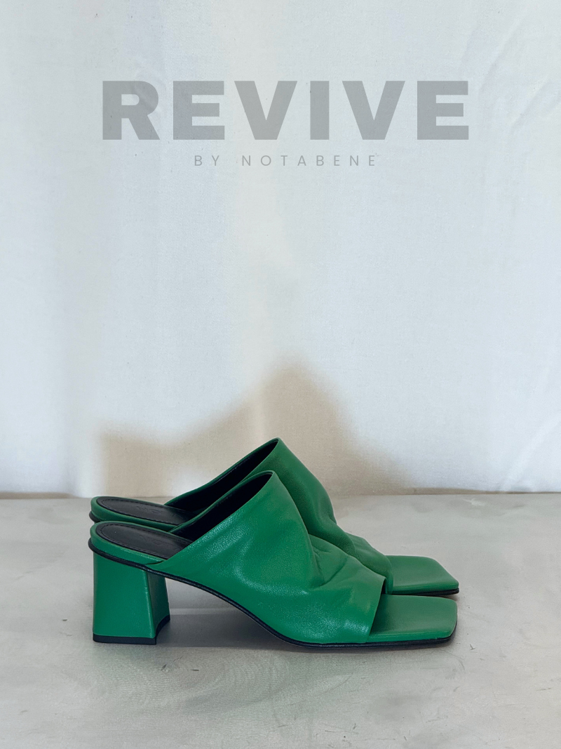 Green sandals with heels, size 35.5