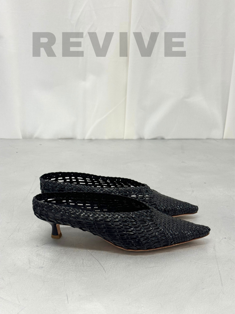 Braided pumps, size 37