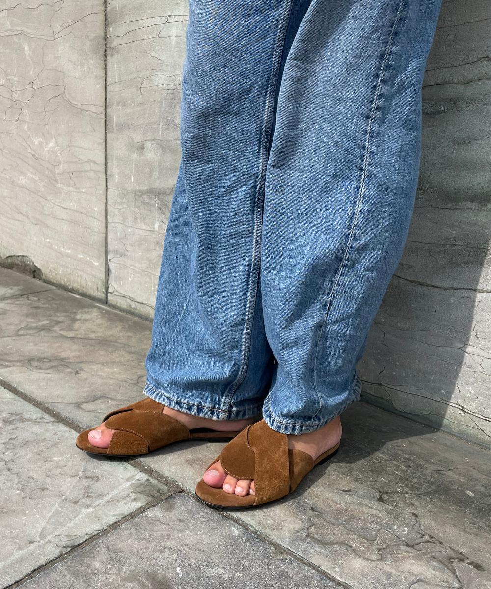 Fanny sandals, brown suede