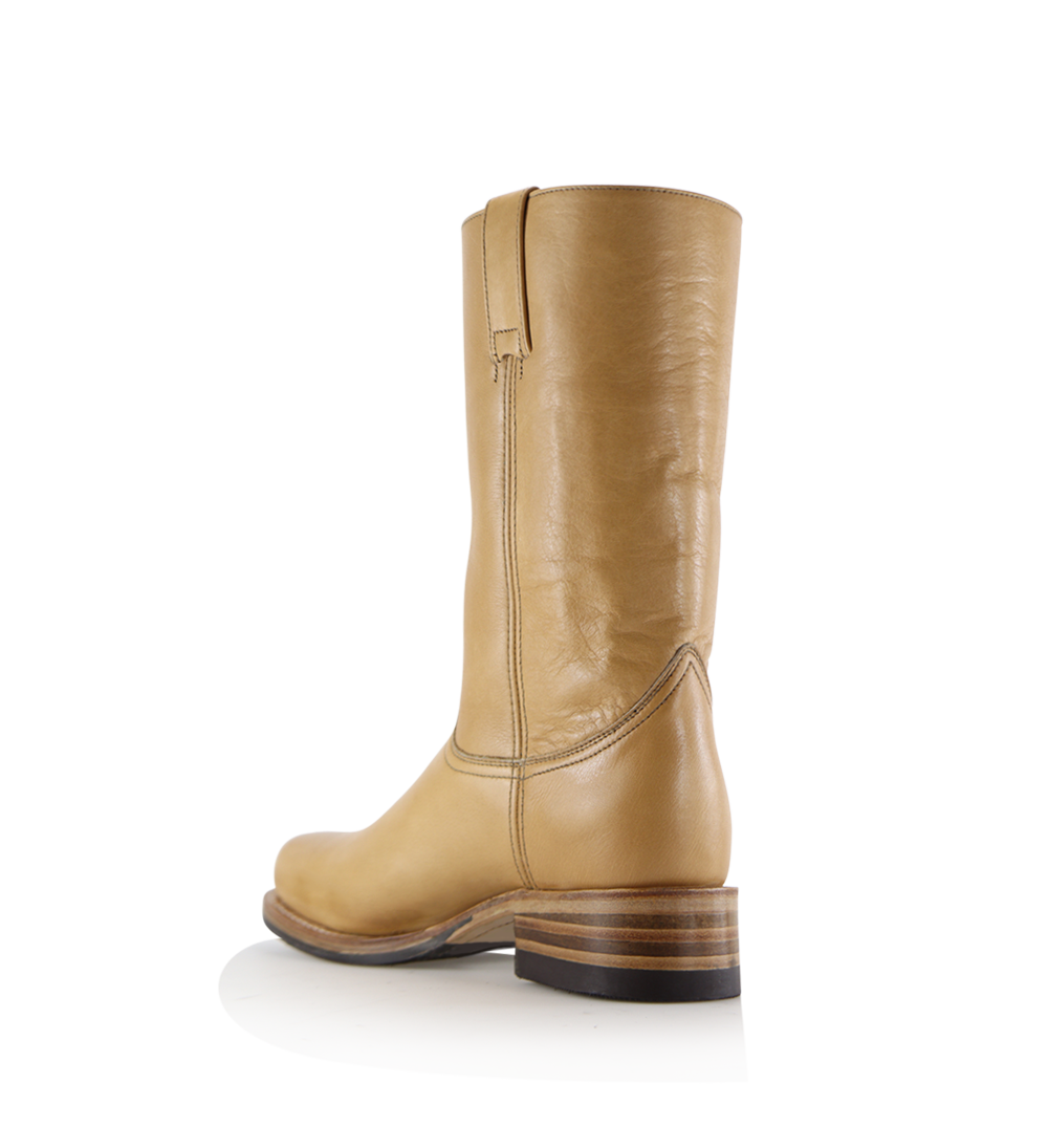Achilles boots, oak leather