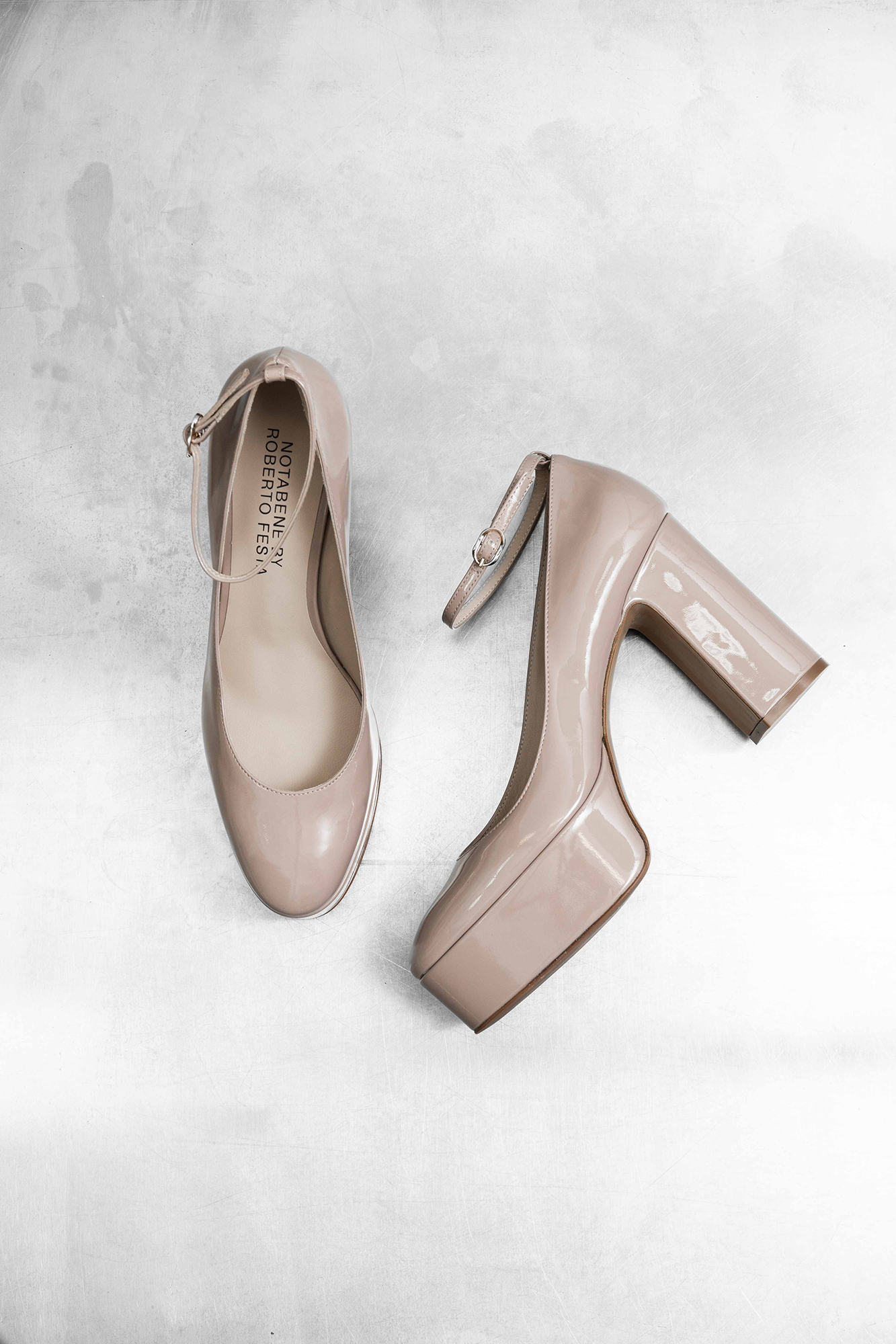 Franca 100 pumps, nude patent