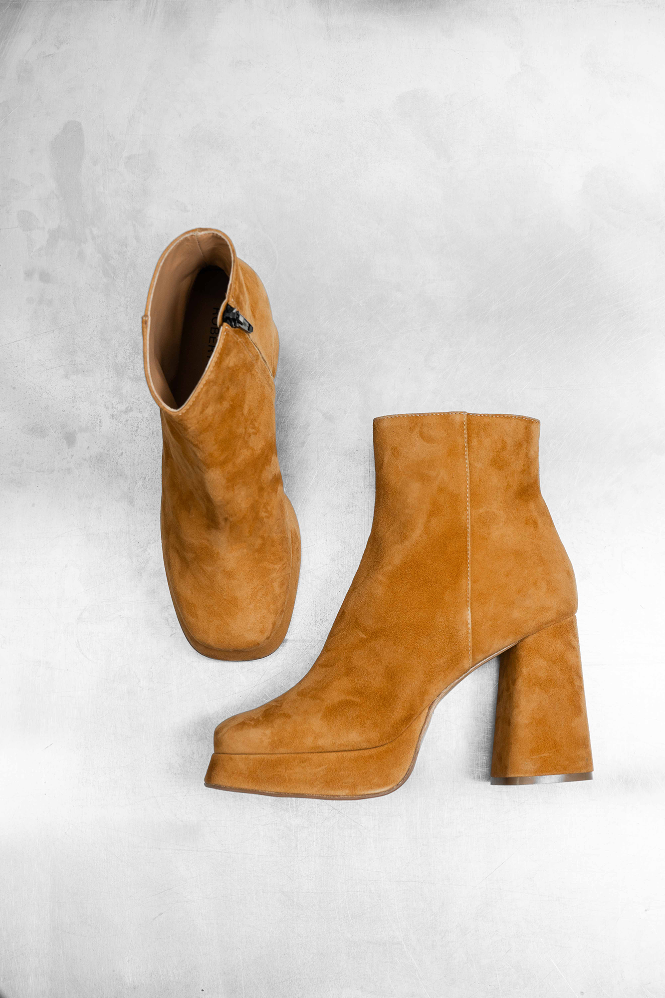 Henny 100 boots, brown suede