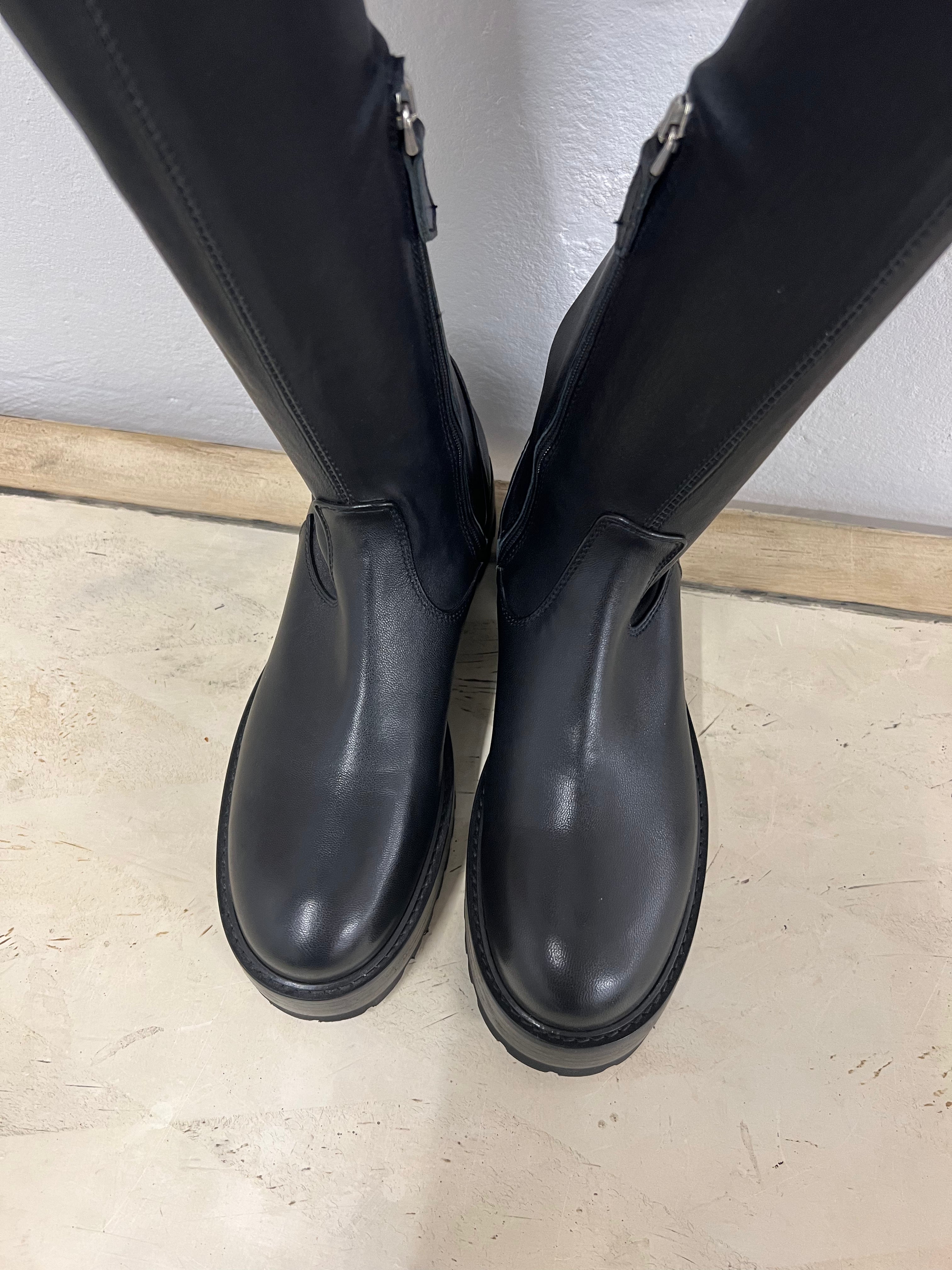 Black long boots on chunky soles, size 38