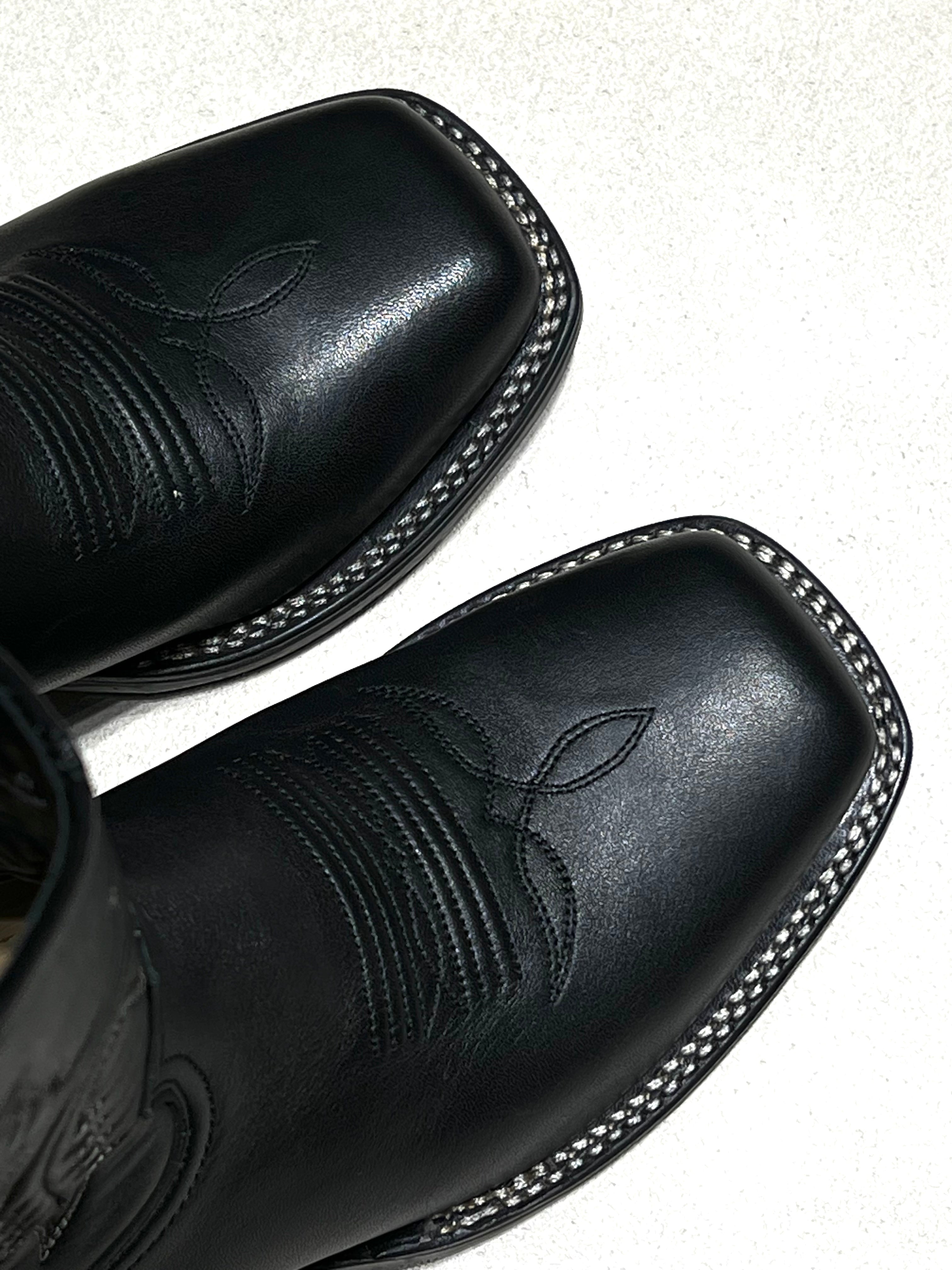 Draco boots, black leather