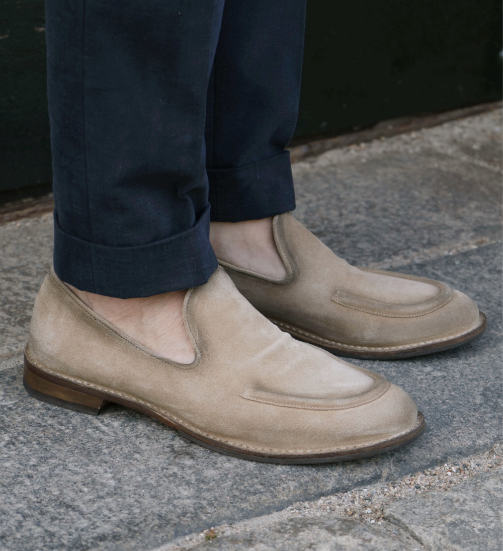 Antonio loafers, beige suede