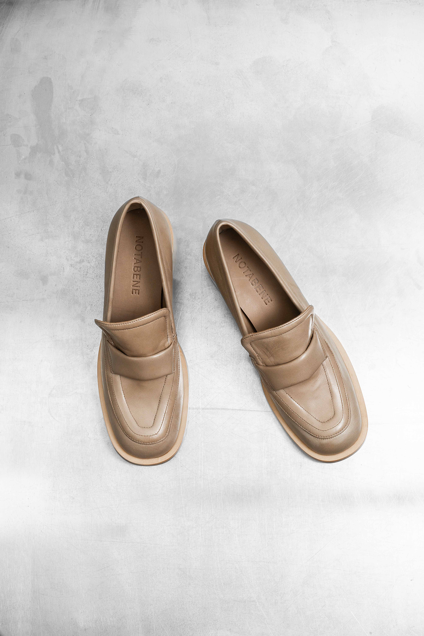 Vera loafers, nude leather