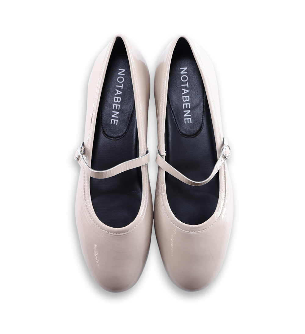 Mary. J ballerina, Nude patent