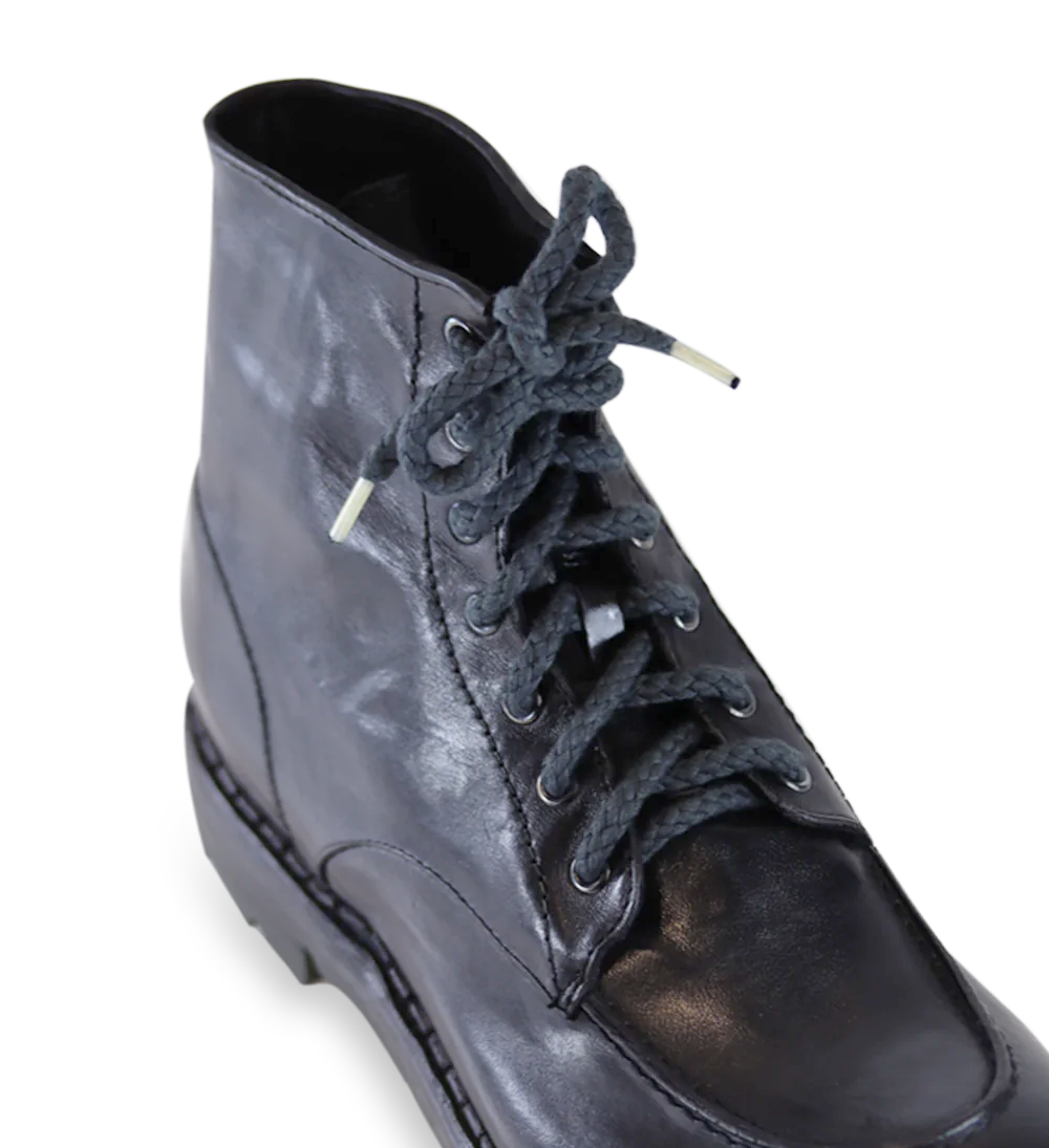 Geronimo boots, black leather
