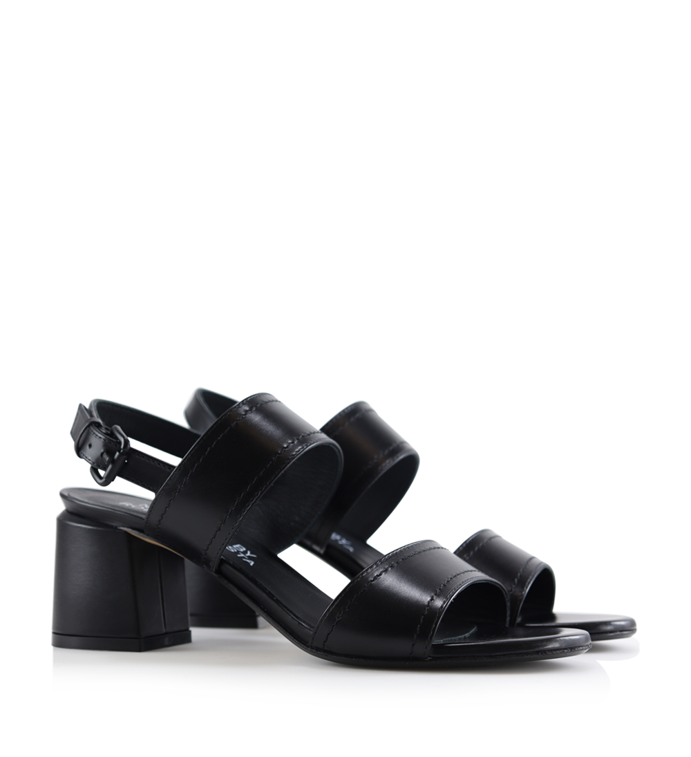 Agnesina sandals, black leather