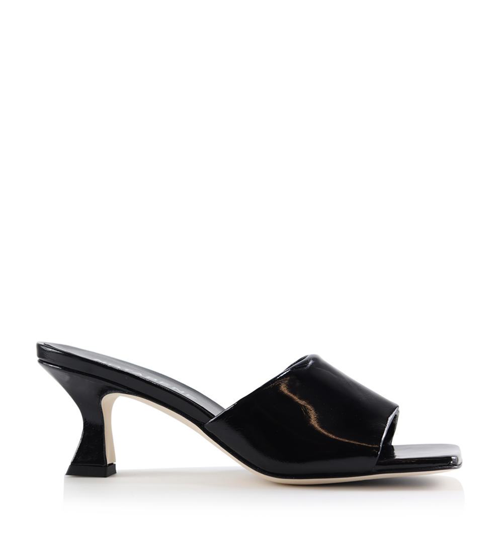 Lotus sandals, black patent