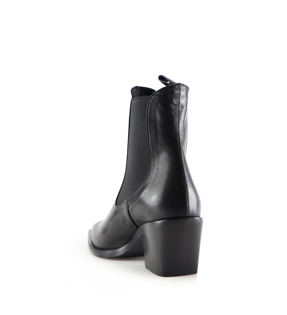 Luna boots, black leather