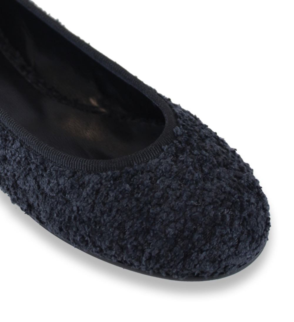 Bella ballerinas, black bouclé