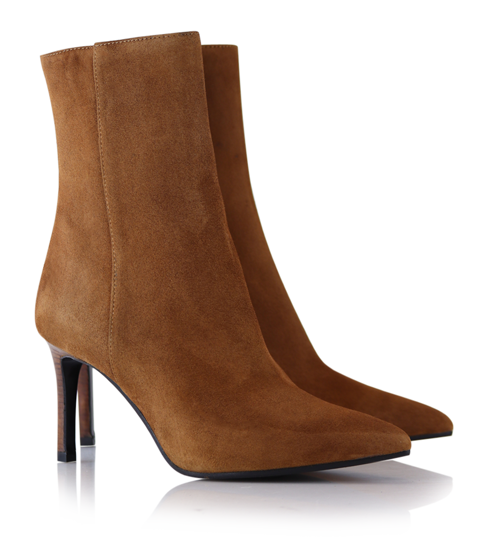 Ravna boots, cognac suede