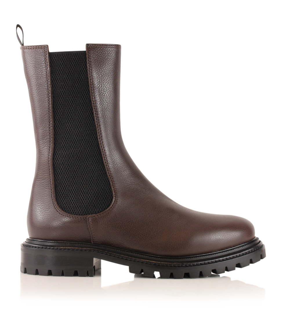 Frigg fur boots, brown leather