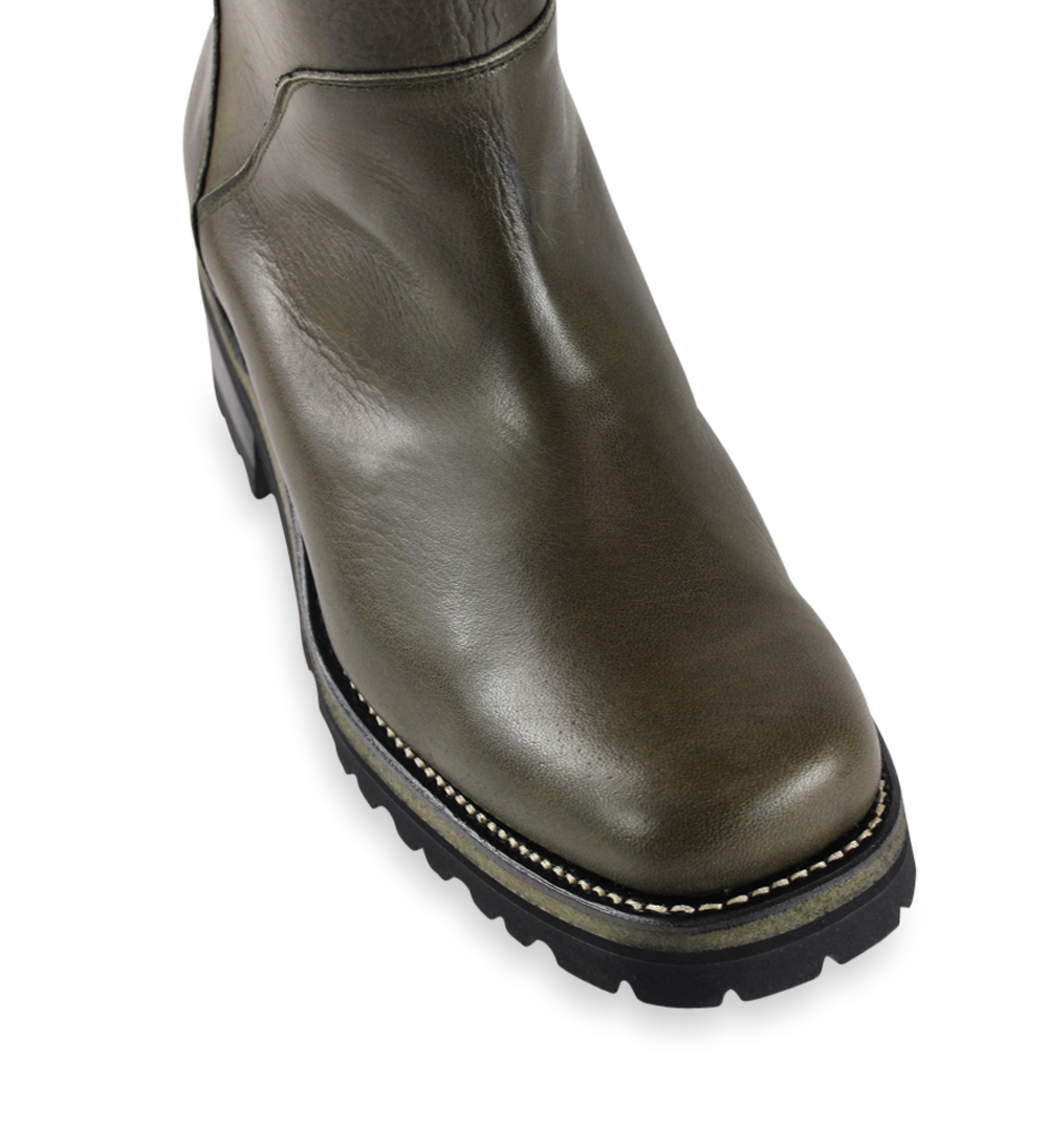 Narfe boots, olive leather