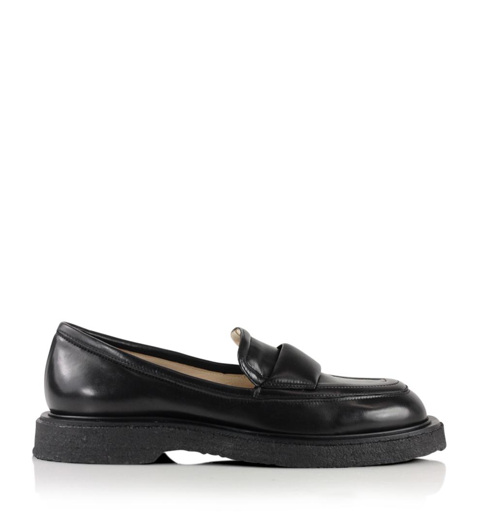 Vale loafers, black leather