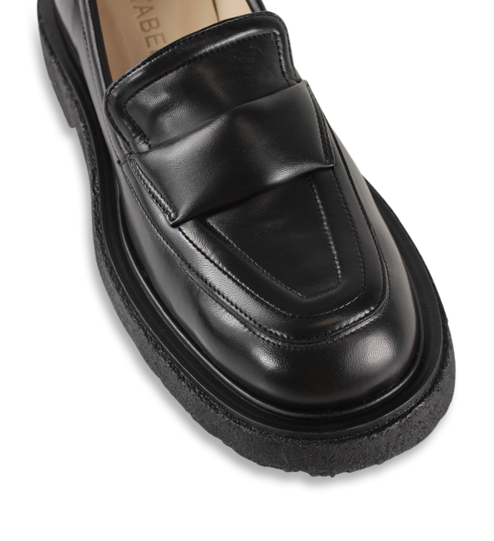 Vale loafers, black leather