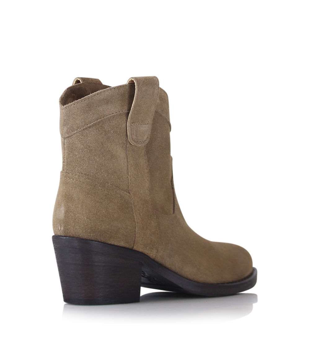 Annika boots, camel suede