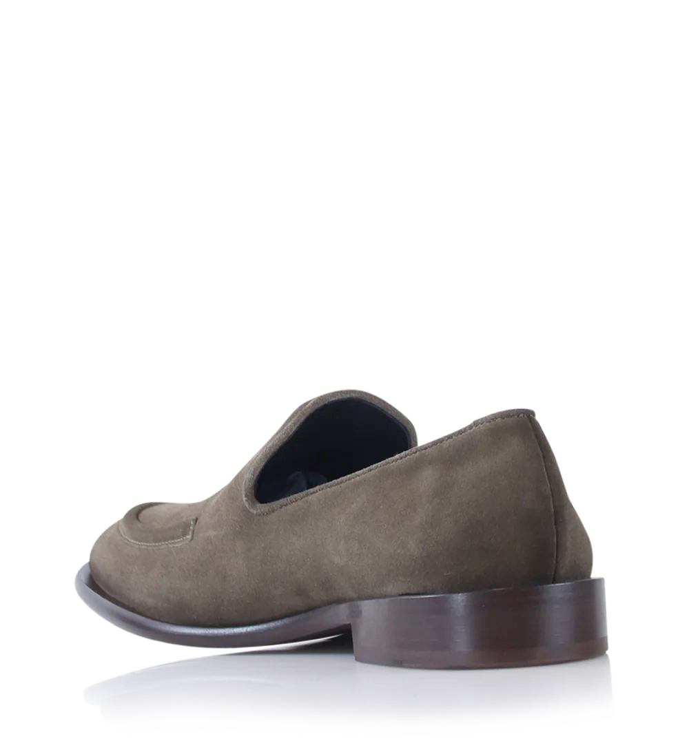 Antonio loafers, camel suede