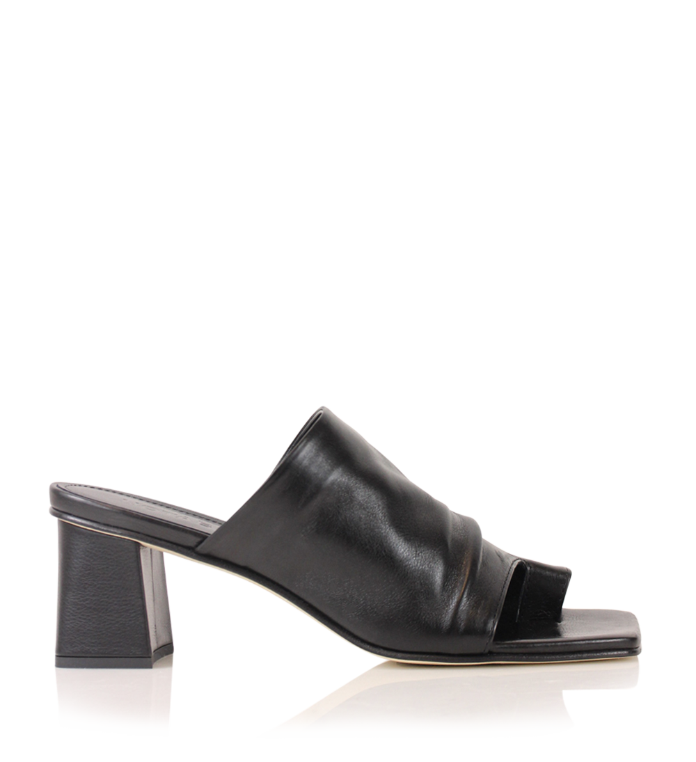 Ariana II sandals, black leather