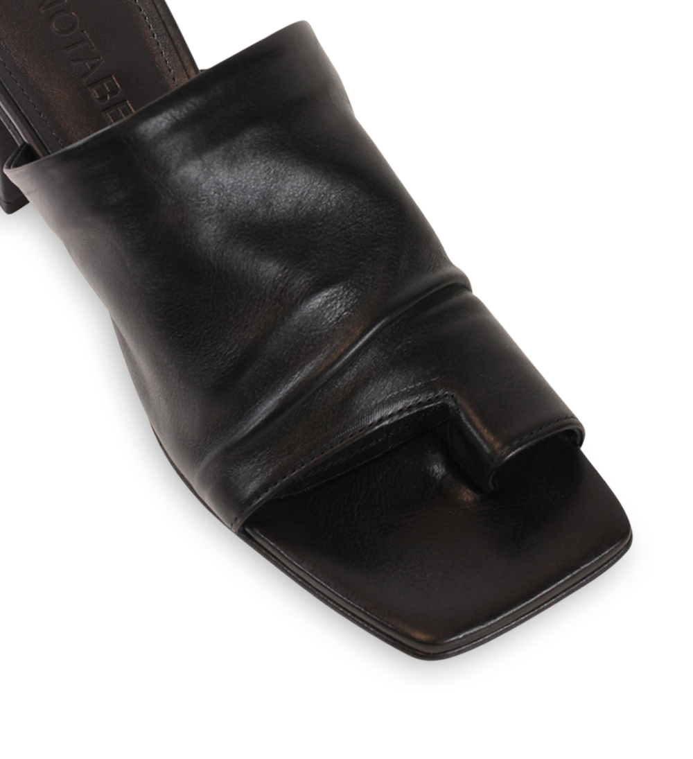 Ariana II sandals, black leather