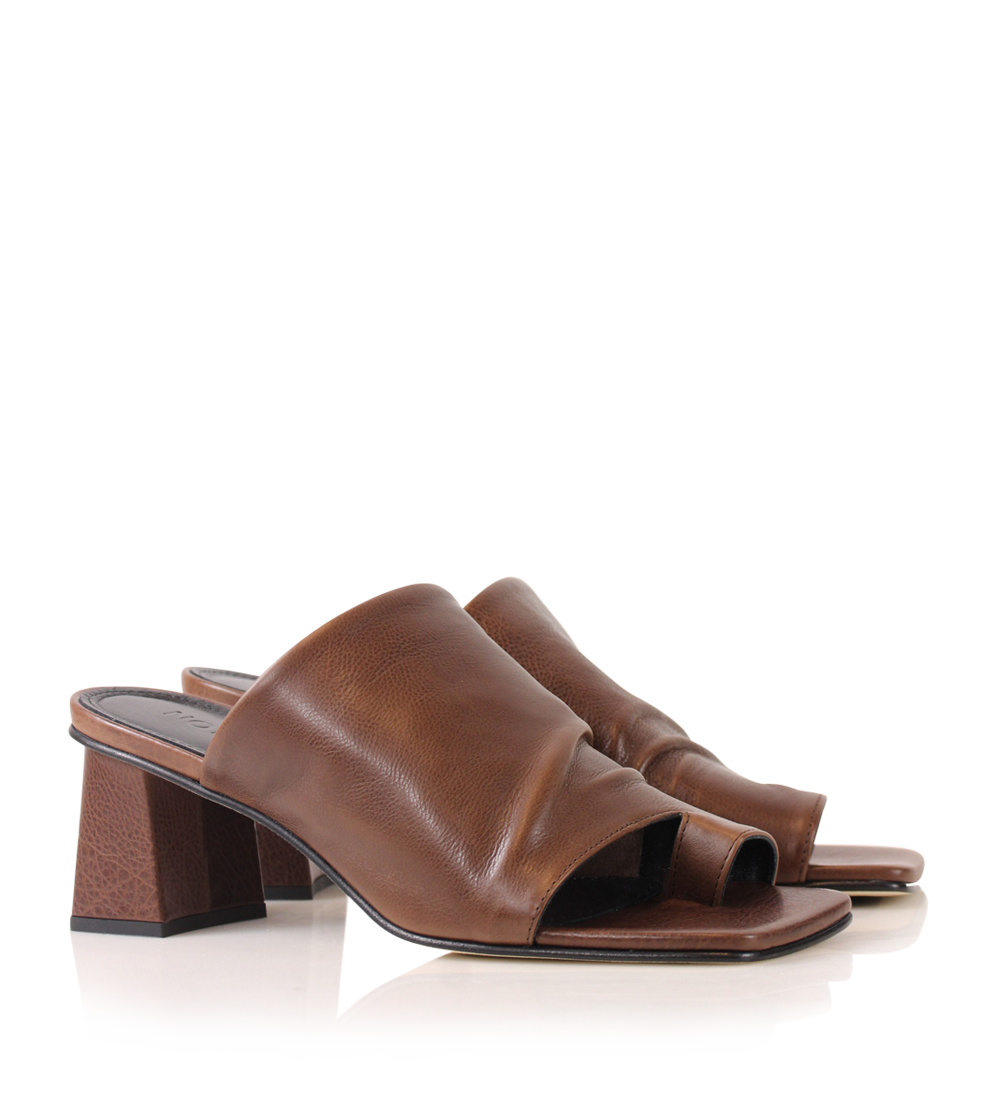 Ariana II sandals, brown leather