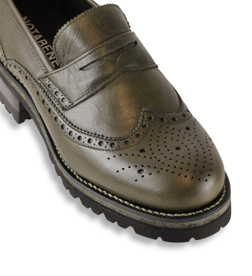 Idun loafers, olive leather