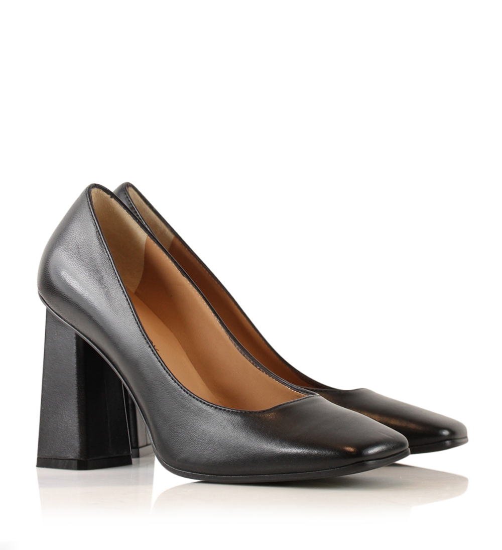 Line 90 stilettos, black leather