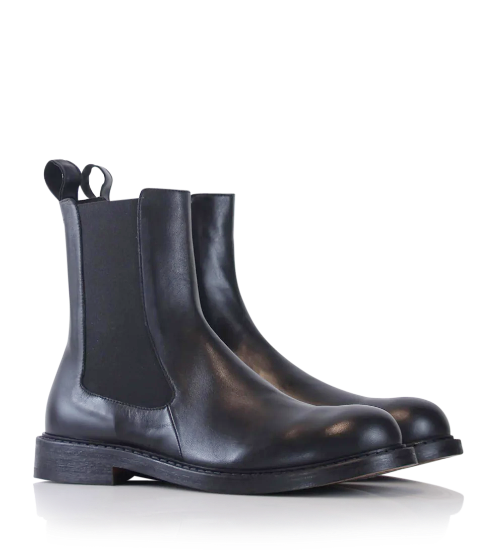 Manual Chelsea Boots, Black Leather