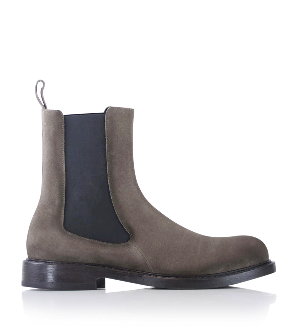 Manuel Chelsea Boots, Camel Suede