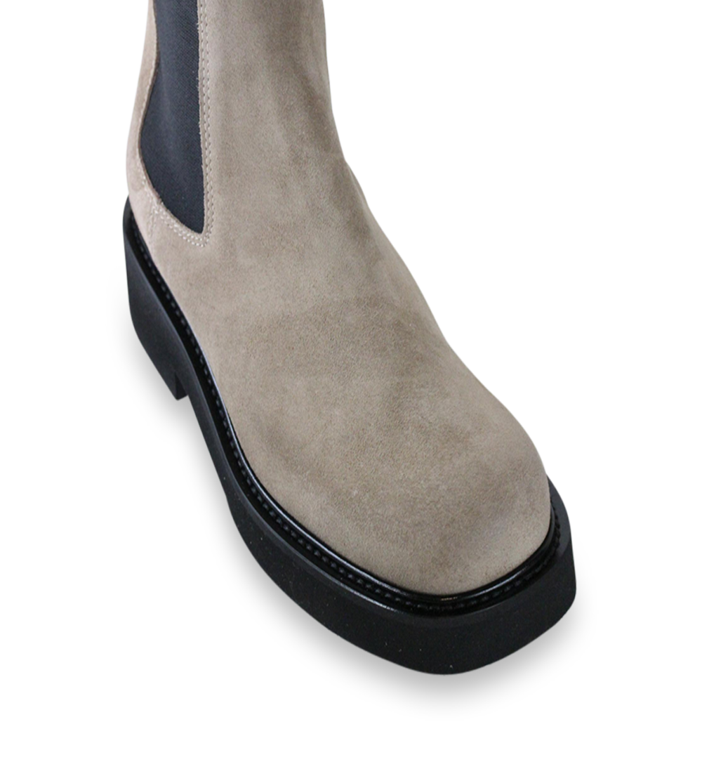 Nadia chelsea boots, grey suede