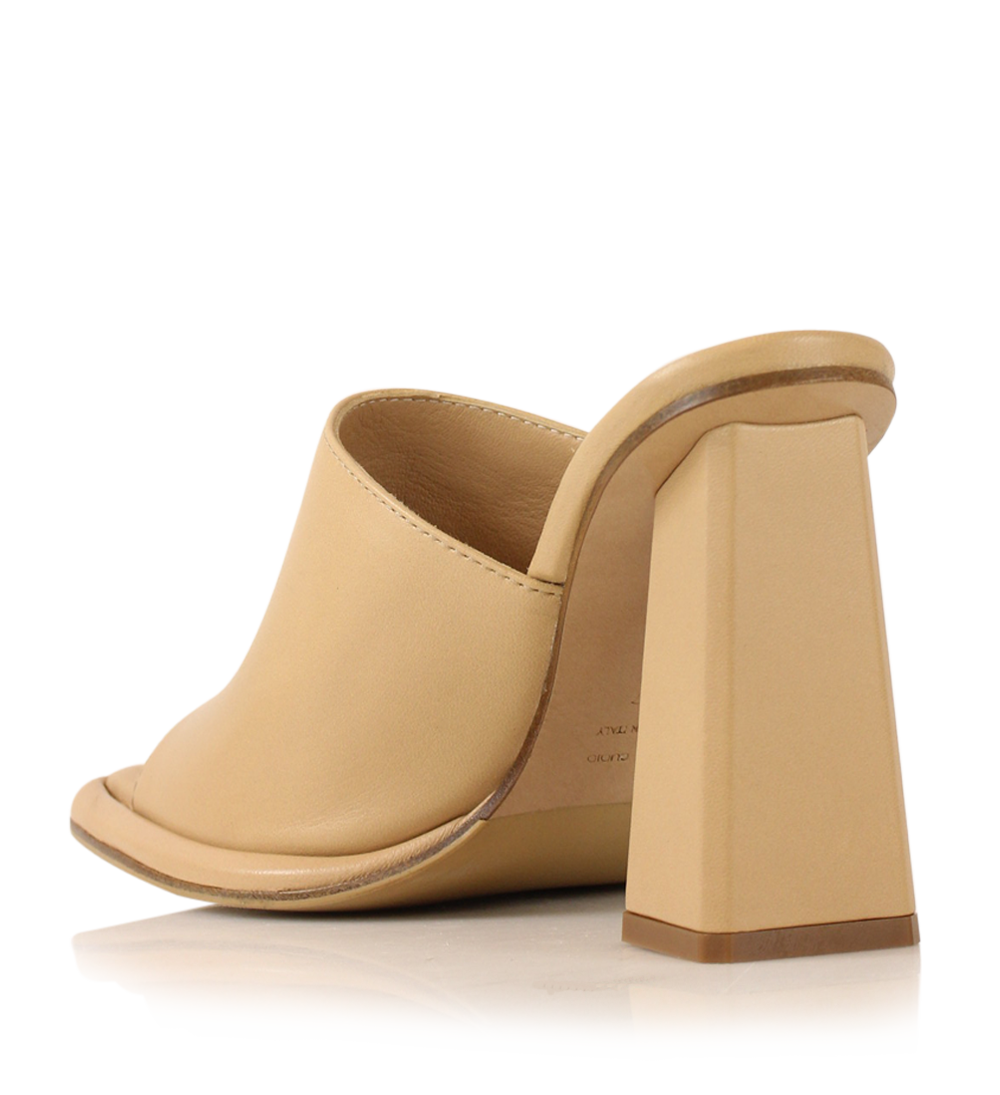 Sofie 95 sandals, nude leather