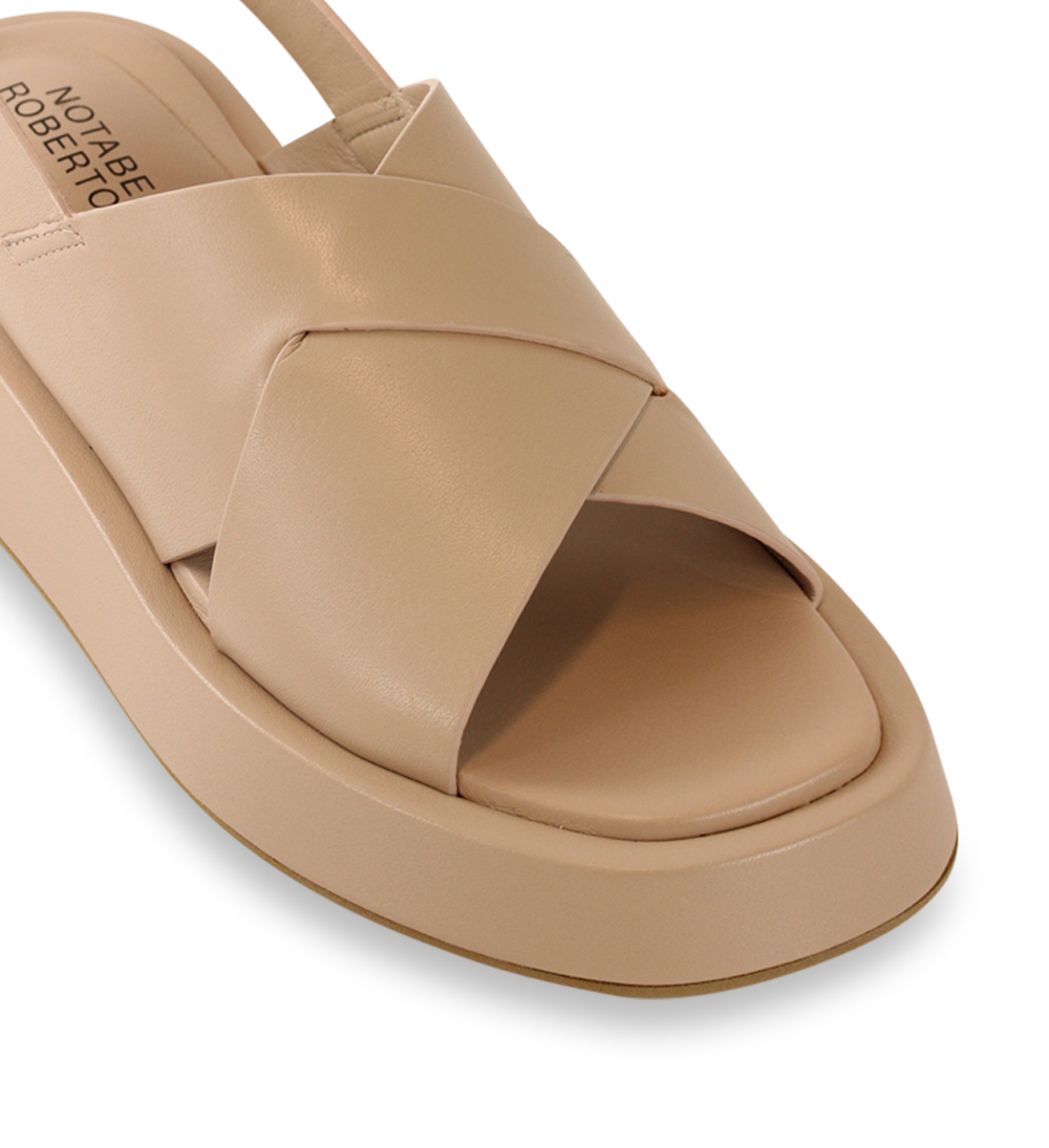 Tine sandals, nude leather