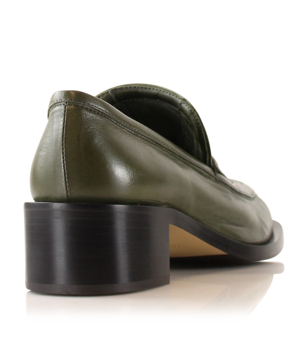 Vera loafers, olive leather