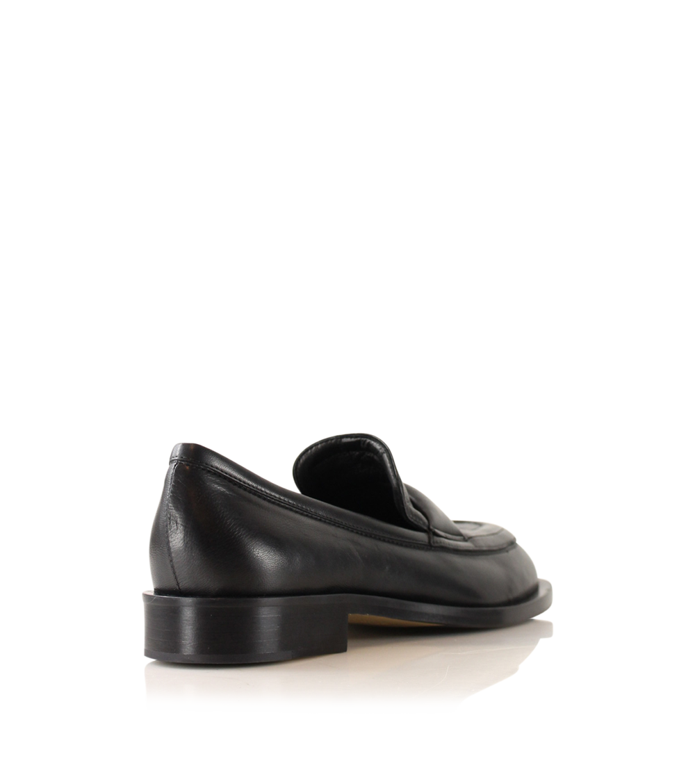 Vidar loafers, black leather