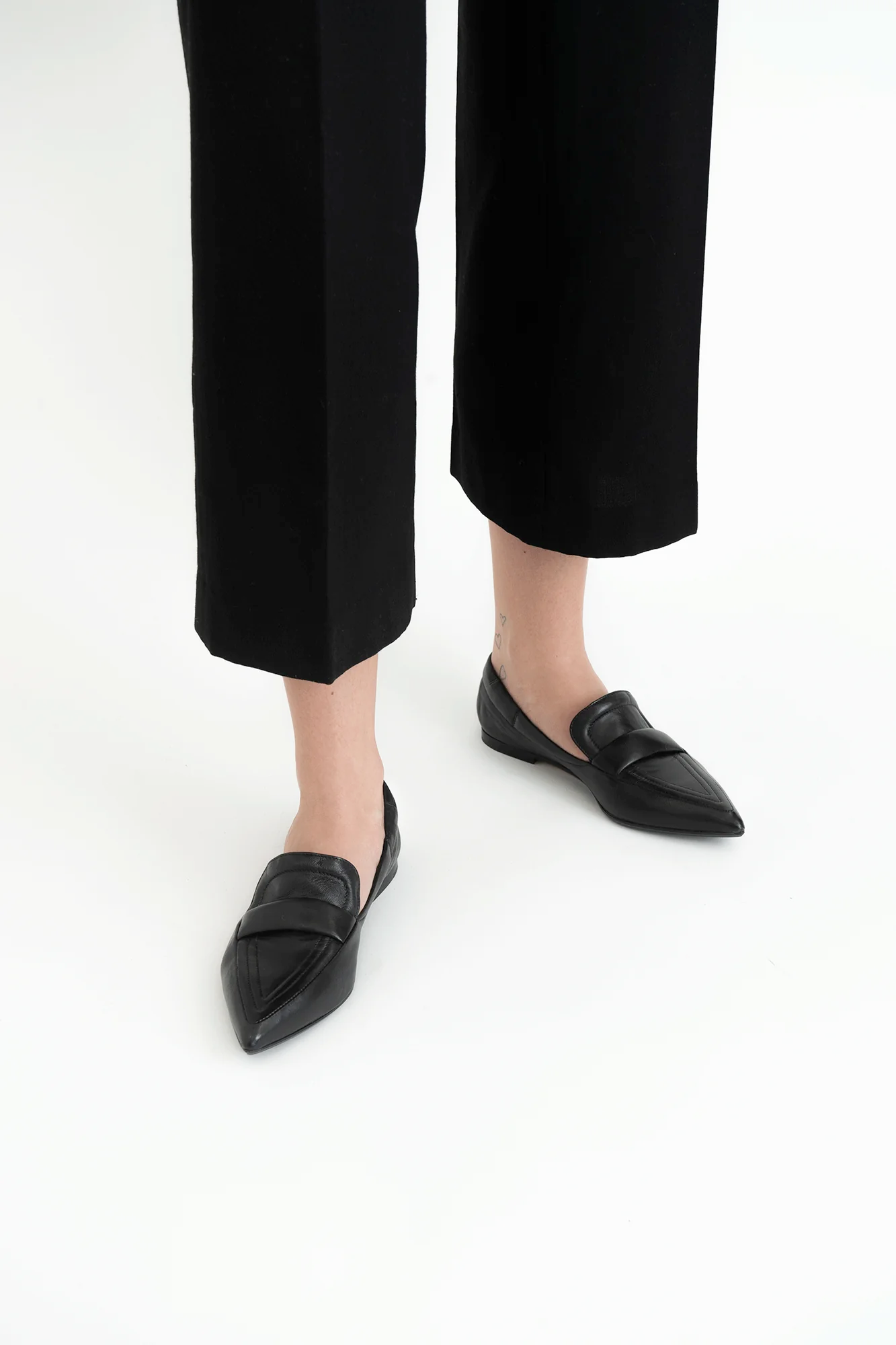 Rosa loafers, black leather