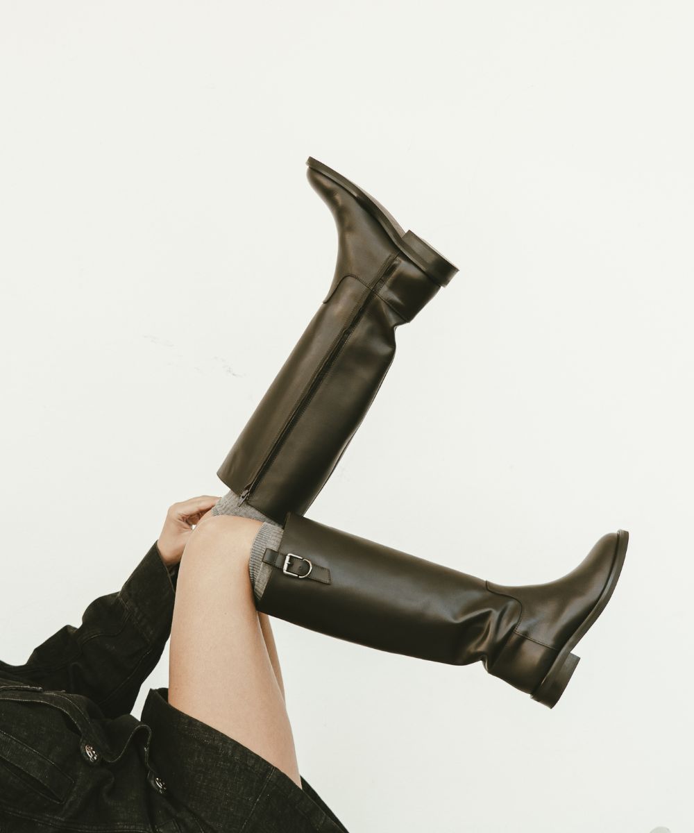 Andora boots, dark brown leather