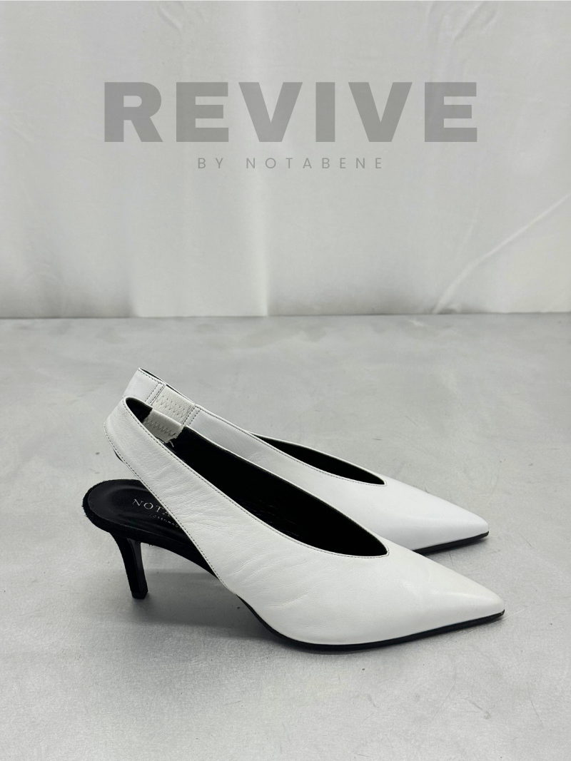 White slingback stilettos, size 37