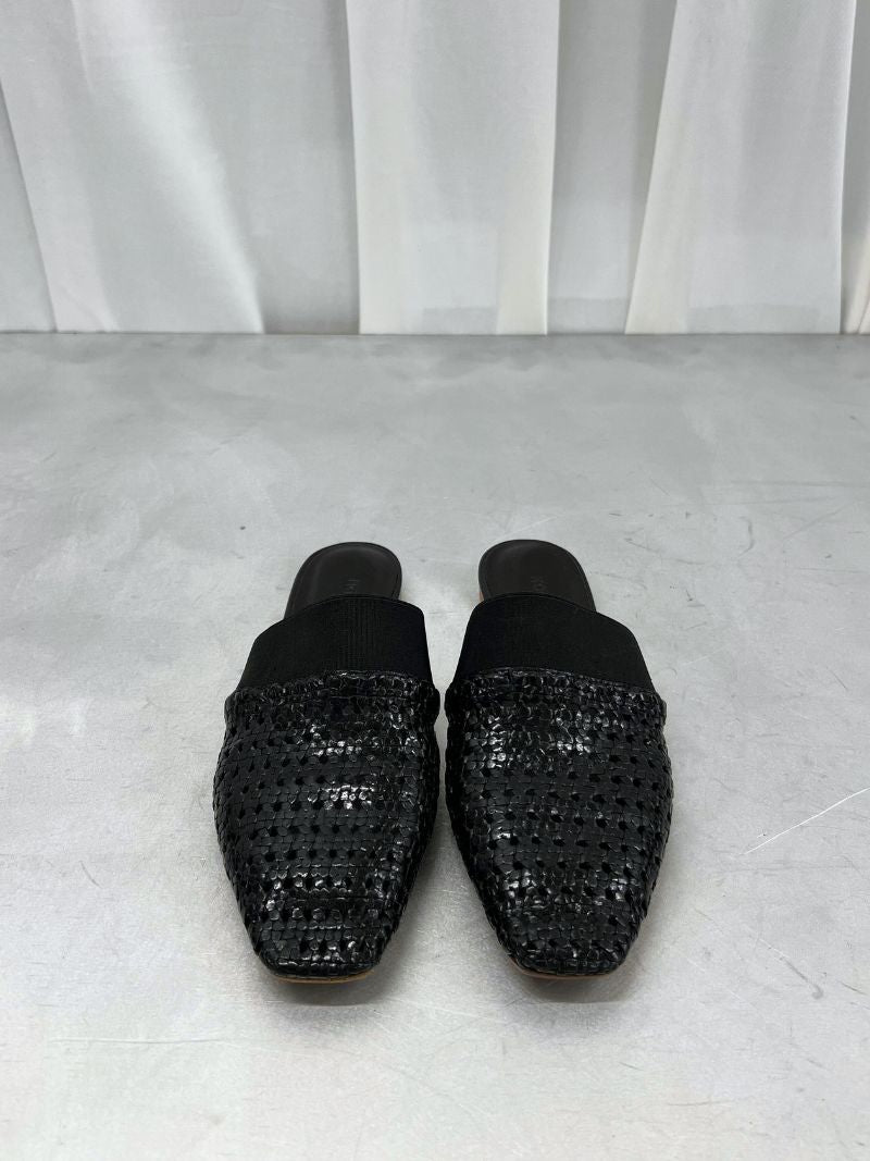  Black braided leather mules with elastic, size 39
