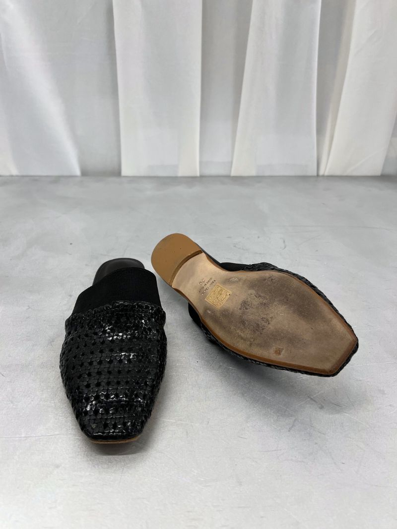  Black braided leather mules with elastic, size 39