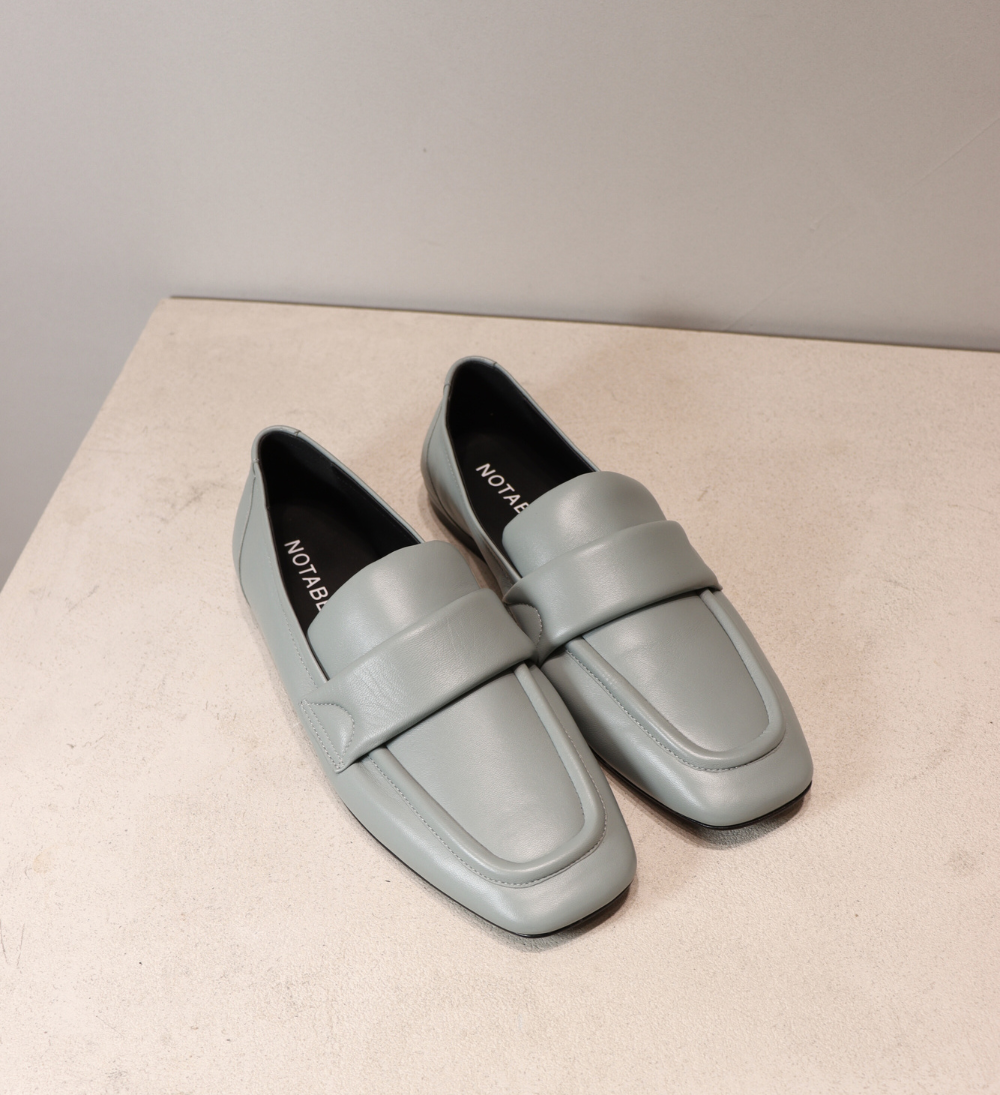 Sample, loafers, mint leather, size 37