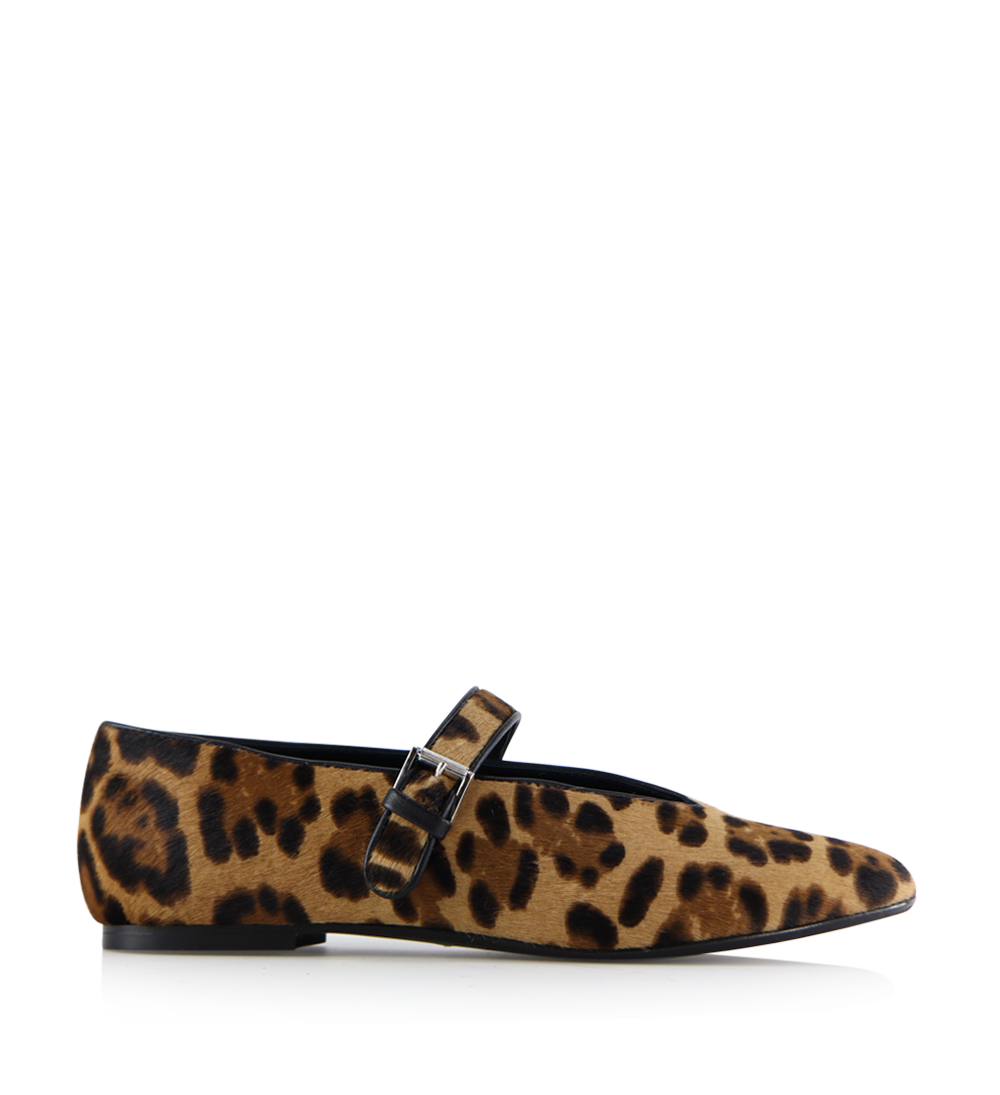 Belle ballerina, leopard