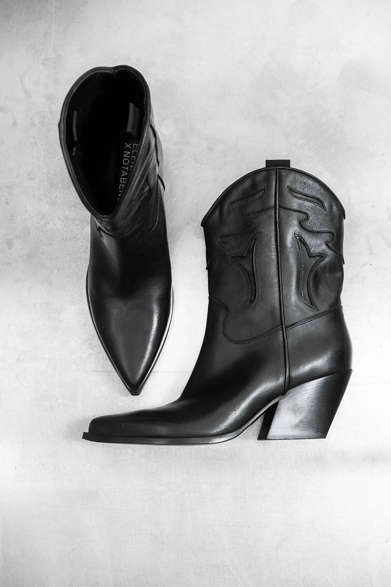 Dixie boots, black leather