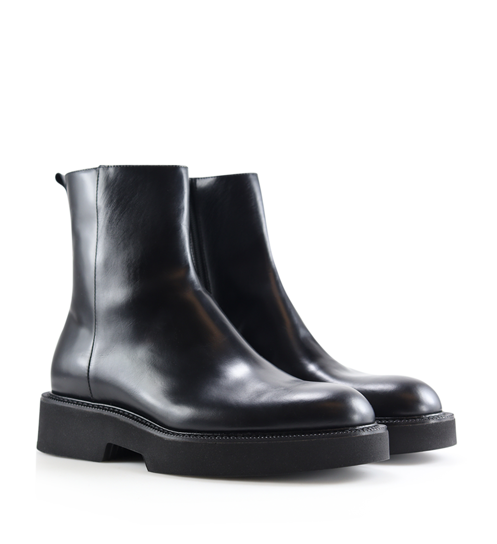 Arianna chunky boots, black patent leather