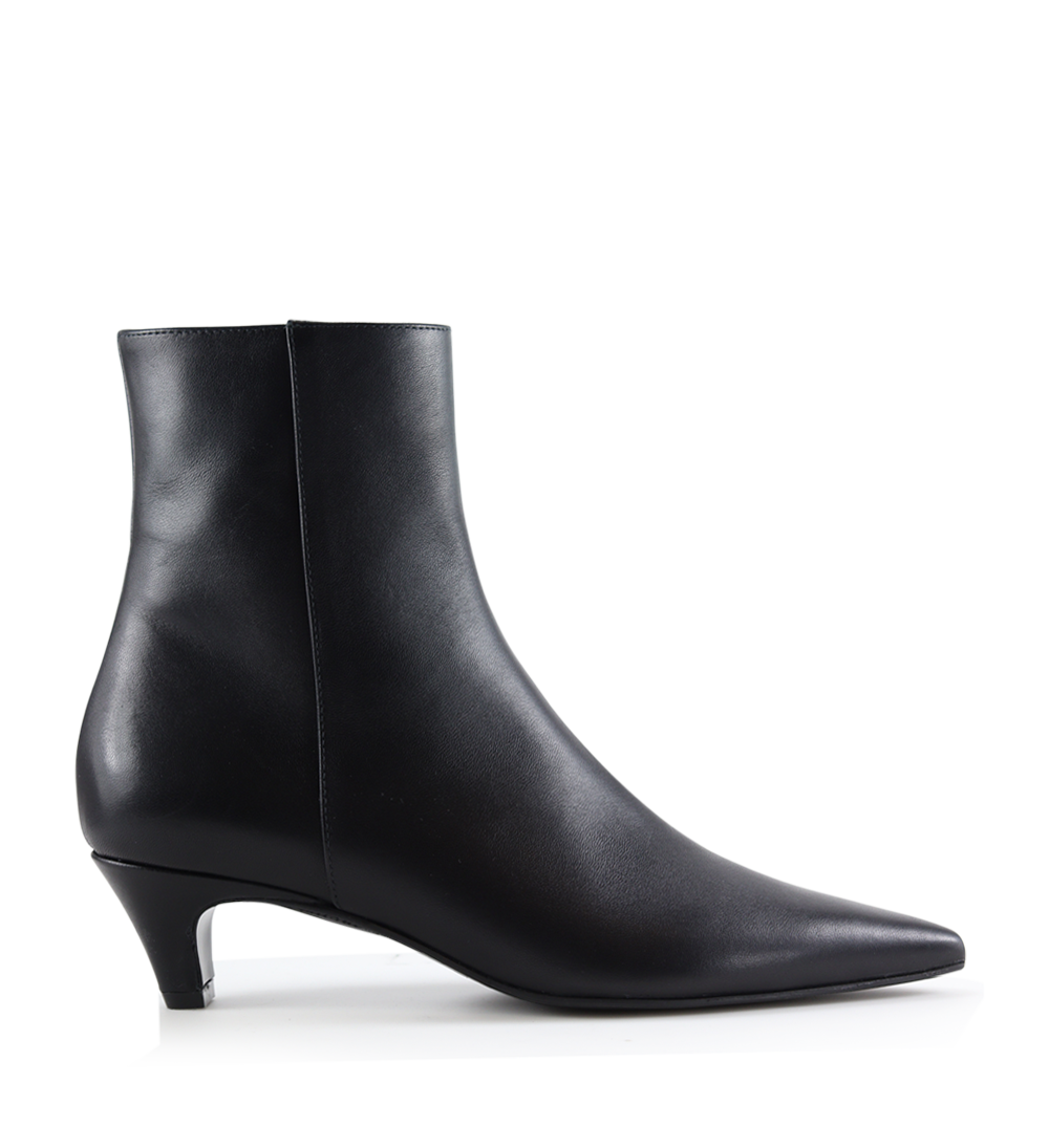 Brisa boots, black leather