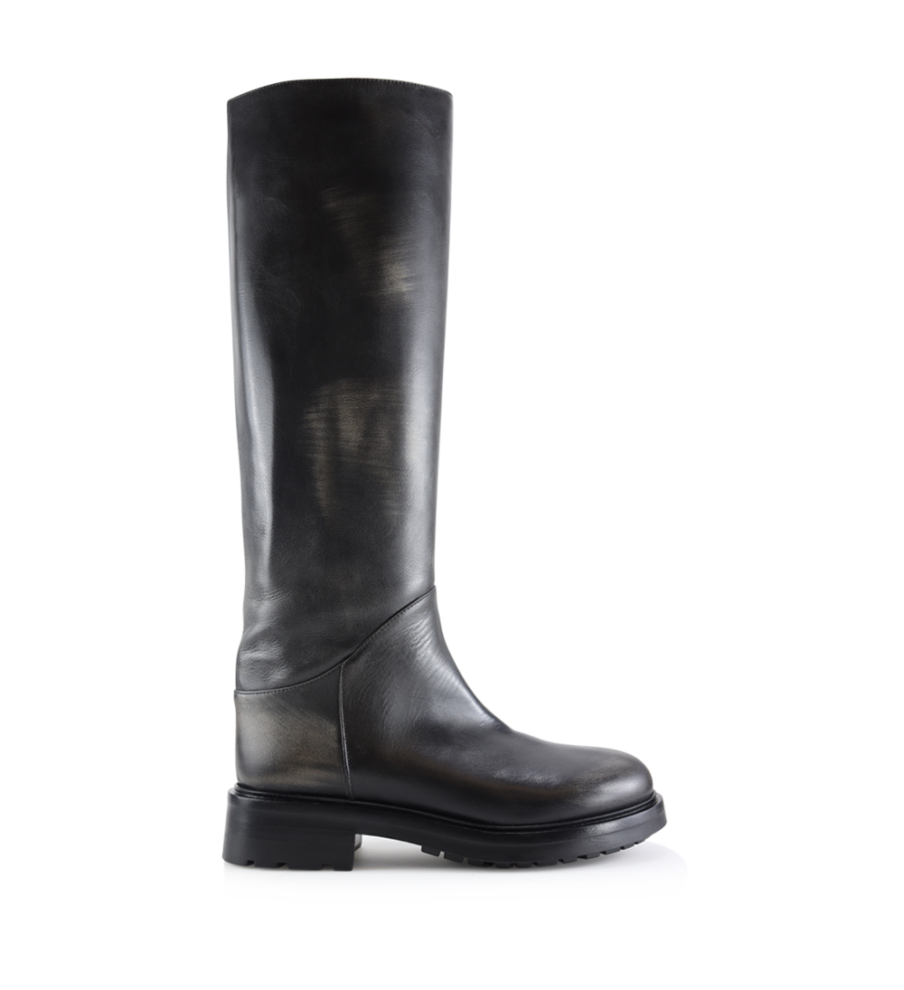 Alva II boots, trendy black