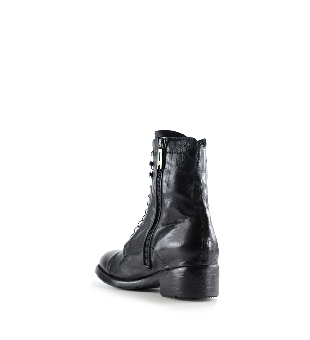 Marina boots, black leather